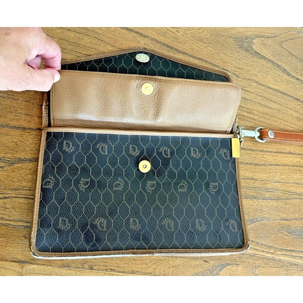 Vintage Rare Late 80’s Dior Honeycomb Double Sided Flap Wristlet 6 Pockets - Picture 11 of 15